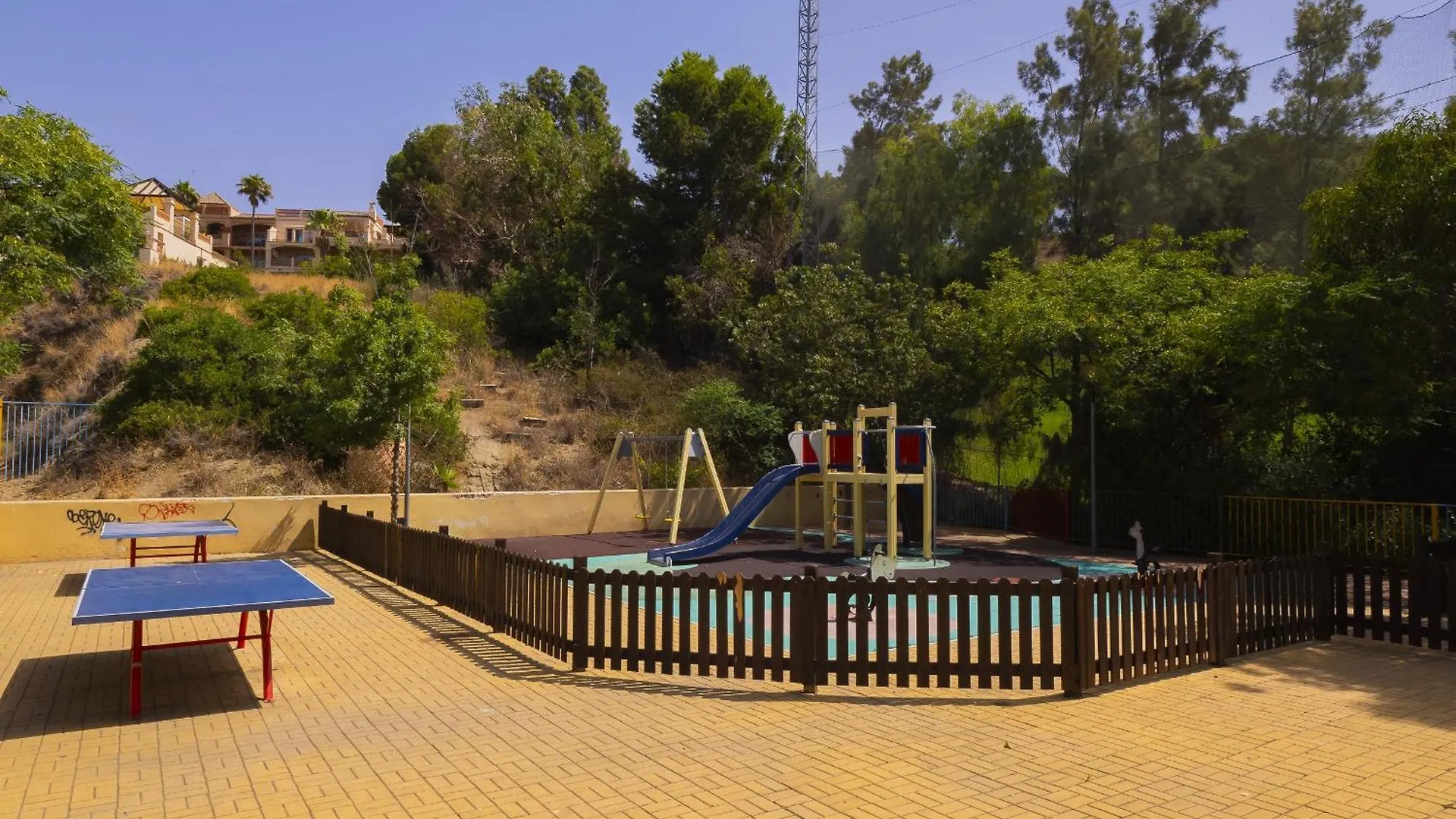 Guest house Cubo'S Poseidon Apartment 2 & Pool Benalmadena Spain