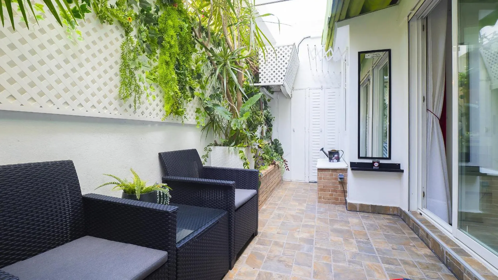 Guest house Cubo'S Poseidon Apartment 2 & Pool Benalmadena Spain